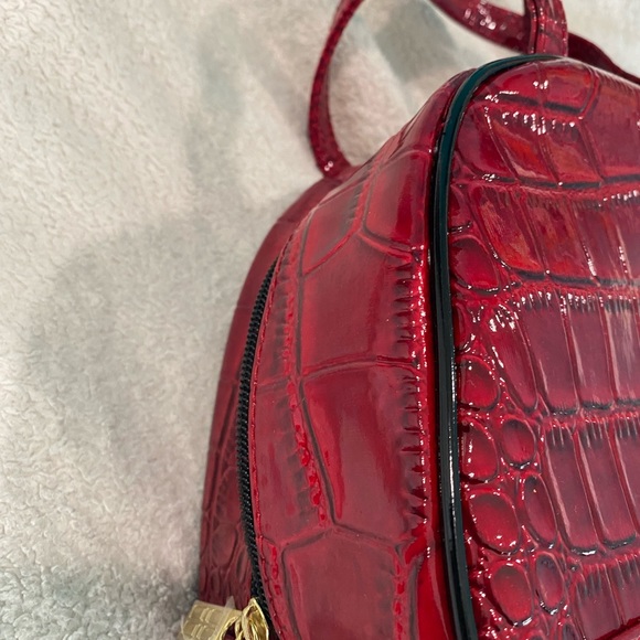 red faux leather bag - Picture 2 of 6